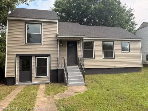 Exterior - 3612 Chaffee Dr, Fort Smith, AR 72904 photo 2 of 5