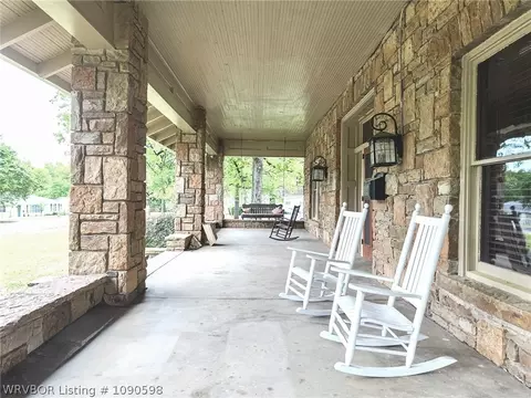 Exterior - 2122 S W St, Fort Smith, AR 72901 photo 11 of 11
