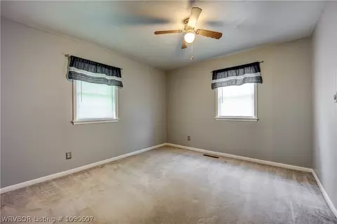 Bedroom - 4807 18th Ter, Fort Smith, AR 72901 photo 4 of 7