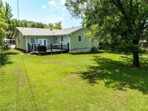 Exterior - 4807 18th Ter, Fort Smith, AR 72901 photo 4 of 8