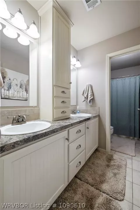 Bath - 8505 Vickery Ln, Fort Smith, AR 72908 photo 6 of 8