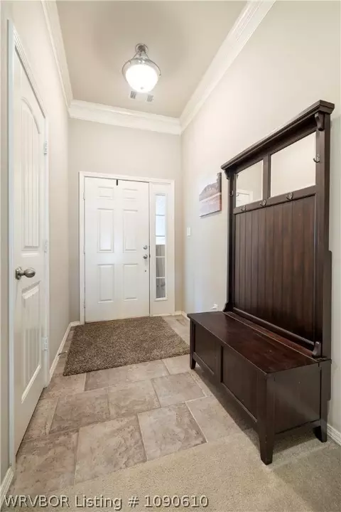 Entry Way - 8505 Vickery Ln, Fort Smith, AR 72908 photo 3 of 4