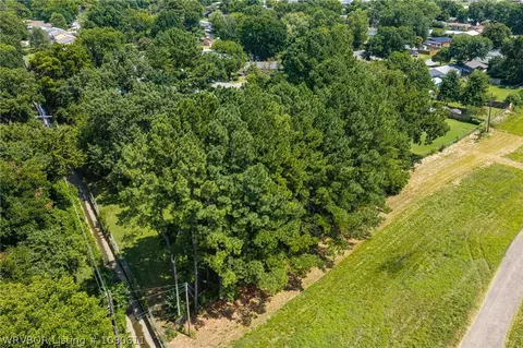 View/Area - 5202 S 17th Ter, Fort Smith, AR 72901 photo 3 of 16