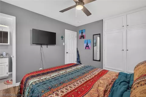 Bedroom - 5202 S 17th Ter, Fort Smith, AR 72901 photo 5 of 5