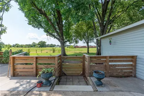 Exterior - 5202 S 17th Ter, Fort Smith, AR 72901 photo 3 of 18