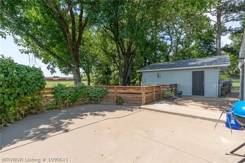 Exterior - 5202 S 17th Ter, Fort Smith, AR 72901 photo 4 of 18