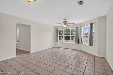 Living - 4812 Skywood Dr, Fort Smith, AR 72904 photo 7 of 11