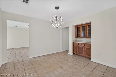 Dining - 4812 Skywood Dr, Fort Smith, AR 72904 photo 1 of 2