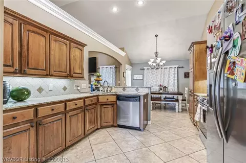 Kitchen - 12118 Sycamore St, Fort Smith, AR 72916 photo 1 of 4