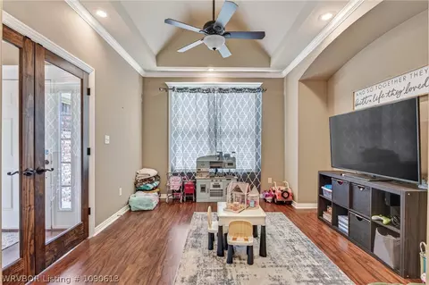 Entry Way - 12118 Sycamore St, Fort Smith, AR 72916 photo 6 of 7