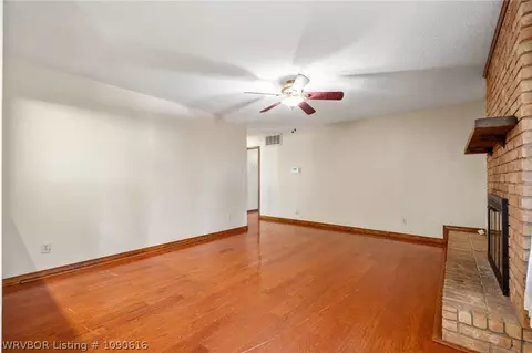 Living - 1300 Southridge Ln, Fort Smith, AR 72908 photo 5 of 5