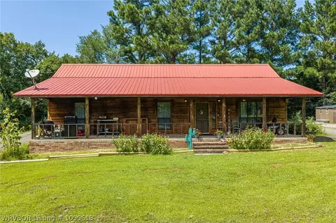 Exterior - 710 E 4th St, Hartford, AR 72938 photo 2 of 3