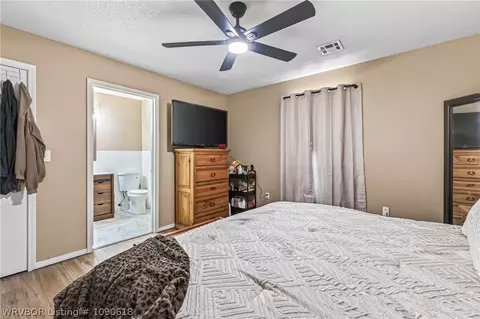 Bedroom - 710 E 4th St, Hartford, AR 72938 photo 5 of 5
