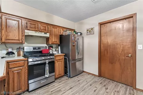 Kitchen - 710 E 4th St, Hartford, AR 72938 photo 3 of 3