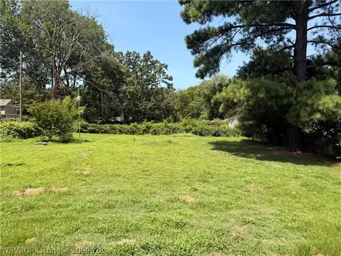 Exterior - 523 N 47th St, Fort Smith, AR 72903 photo 8 of 8