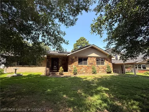 Exterior - 523 N 47th St, Fort Smith, AR 72903 photo 5 of 8
