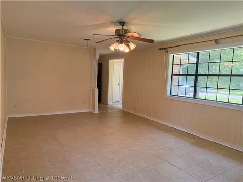 Living - 523 N 47th St, Fort Smith, AR 72903 photo 2 of 5