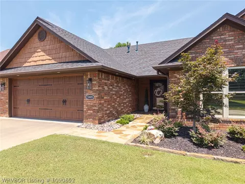 Exterior - 5809 Cedar Break Dr, Fort Smith, AR 72916 photo 4 of 12