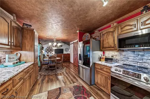 Kitchen - 5809 Cedar Break Dr, Fort Smith, AR 72916 photo 5 of 6