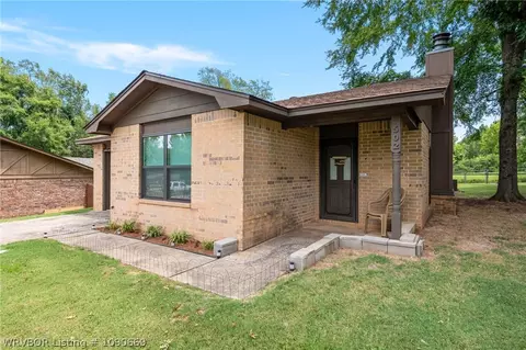Exterior - 502 O St, Barling, AR 72923 photo 2 of 5