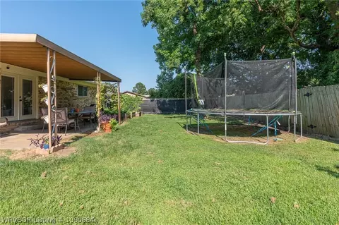 Exterior - 9208 Enid St, Fort Smith, AR 72903 photo 7 of 7