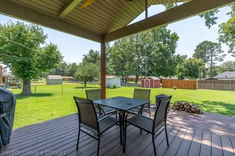 Exterior - 6414 Crimson Ave, Fort Smith, AR 72903 photo 3 of 13
