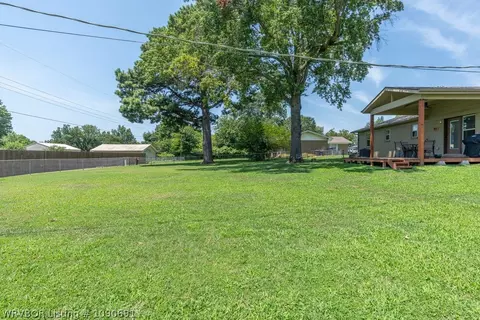 Exterior - 6414 Crimson Ave, Fort Smith, AR 72903 photo 12 of 13
