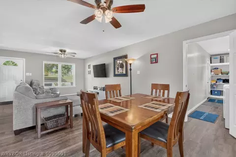 Dining - 6414 Crimson Ave, Fort Smith, AR 72903 photo 1 of 3