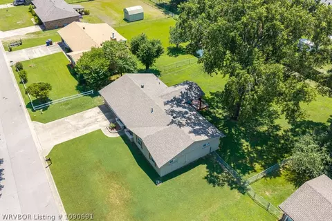 View/Area - 6414 Crimson Ave, Fort Smith, AR 72903 photo 6 of 17