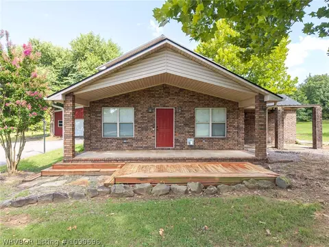 Exterior - 6326 Tyro Rd, Hackett, AR 72937 photo 10 of 14