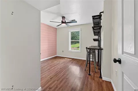 Bedroom - 6326 Tyro Rd, Hackett, AR 72937 photo 5 of 6