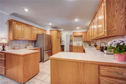 Kitchen - 6505 Euper Ln, Fort Smith, AR 72903 photo 1 of 6