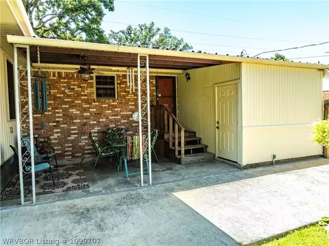 Exterior - 6505 Euper Ln, Fort Smith, AR 72903 photo 9 of 11