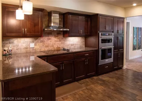 Kitchen - 6228 Gordon Ln, Fort Smith, AR 72903 photo 5 of 5