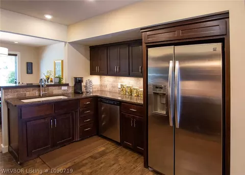 Kitchen - 6228 Gordon Ln, Fort Smith, AR 72903 photo 3 of 5
