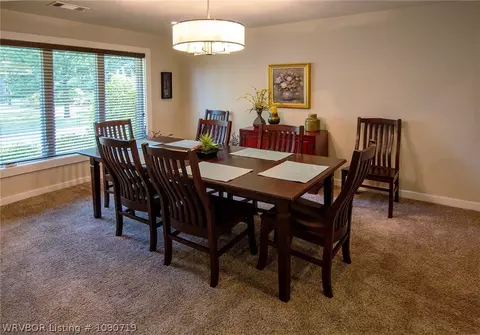 Dining - 6228 Gordon Ln, Fort Smith, AR 72903 photo 1 of 3