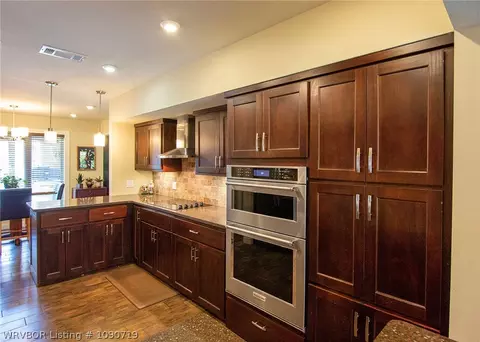 Kitchen - 6228 Gordon Ln, Fort Smith, AR 72903 photo 4 of 5