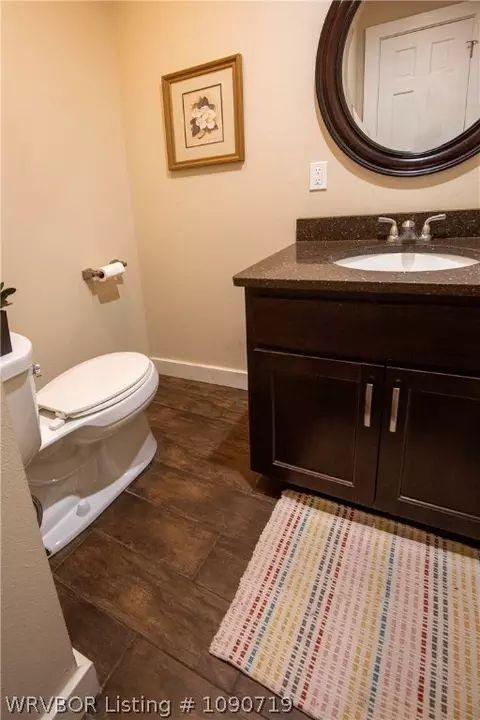Bath - 6228 Gordon Ln, Fort Smith, AR 72903 photo 10 of 10