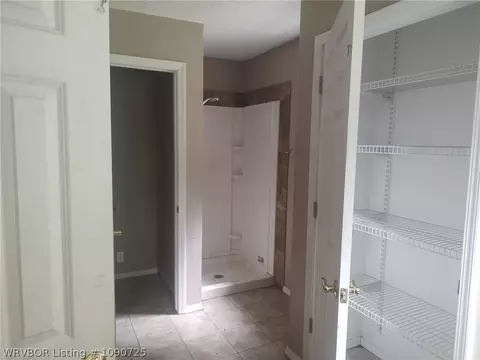 Entry Way - 705 S Elm St, Hartford, AR 72938 photo 1 of 2