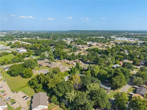 View/Area - 105 Cindy Cir, Fort Smith, AR 72908 photo 6 of 7