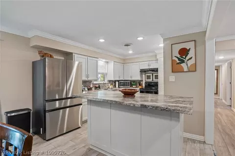Kitchen - 105 Cindy Cir, Fort Smith, AR 72908 photo 1 of 3