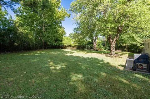 Exterior - 105 Cindy Cir, Fort Smith, AR 72908 photo 7 of 8