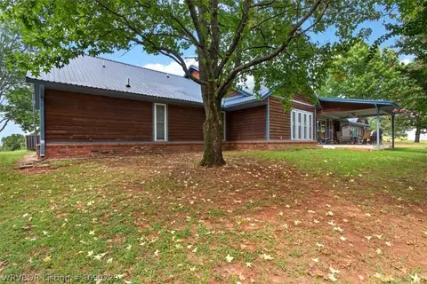 Exterior - 37818 Springhill Rd, Howe, OK 74940 photo 7 of 11