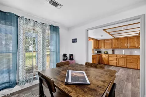 Dining - 37818 Springhill Rd, Howe, OK 74940 photo 1 of 3