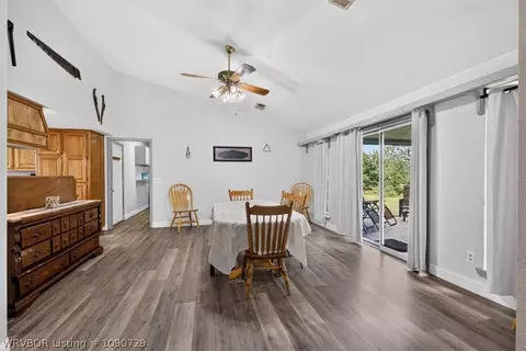 Dining - 37818 Springhill Rd, Howe, OK 74940 photo 3 of 3