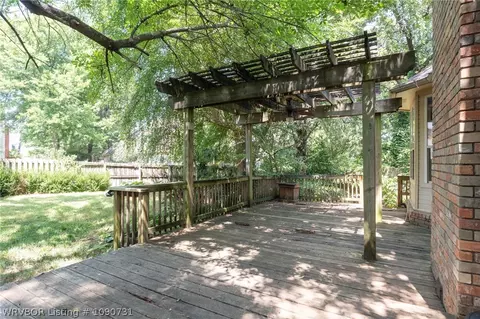 Exterior - 10708 Saint Michael Ct, Fort Smith, AR 72908 photo 2 of 12