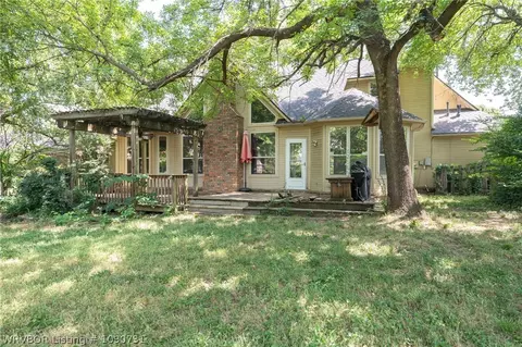 Exterior - 10708 Saint Michael Ct, Fort Smith, AR 72908 photo 5 of 12