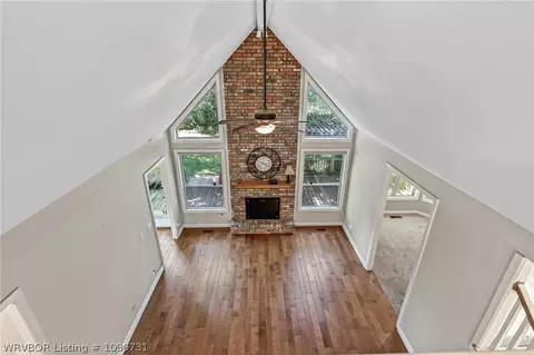Living - 10708 Saint Michael Ct, Fort Smith, AR 72908 photo 4 of 5