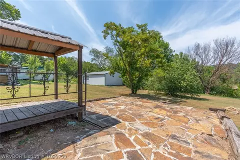 Exterior - 1421 Hendrix St, Altus, AR 72821 photo 6 of 7