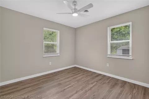 Bedroom - 376 Fifth Loop, Paris, AR 72855 photo 6 of 9